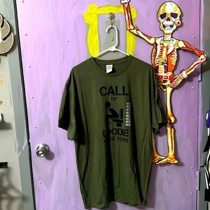 Call Of Doodie Gildan Shirt Mens XL Green Funny COD Video Game Special Plops